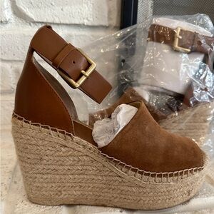 Marc Fisher sandals, wedges. Brown size 7.5. NWT